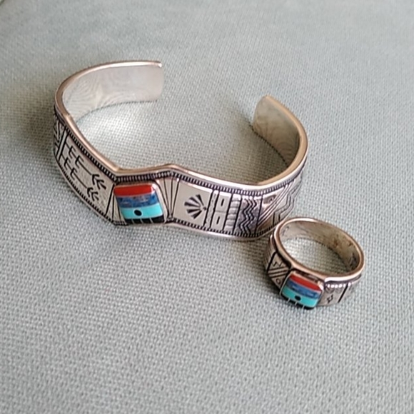 Roderic Tenorio Southwest Sterling Cuff Bracelet - Picture 11 of 12